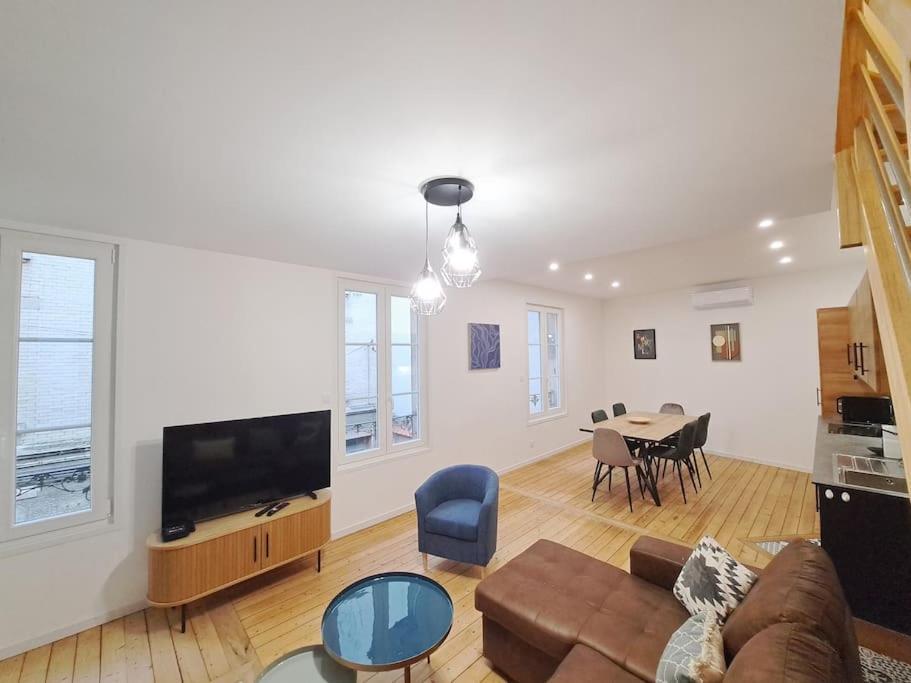 Апартаменты Antibes, Duplex Lumineux Реймс Экстерьер фото
